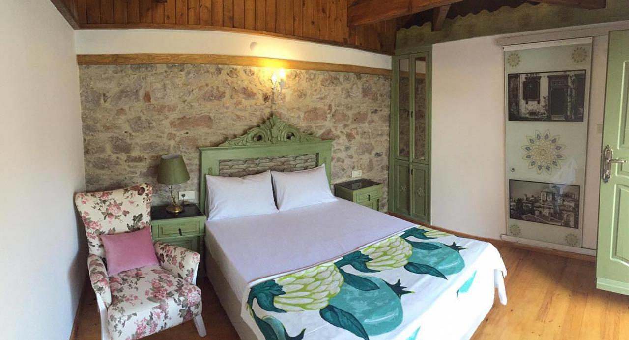 Dalyan Butik Otel Hayat Bahcesi ไอวาลิค ภายนอก รูปภาพ