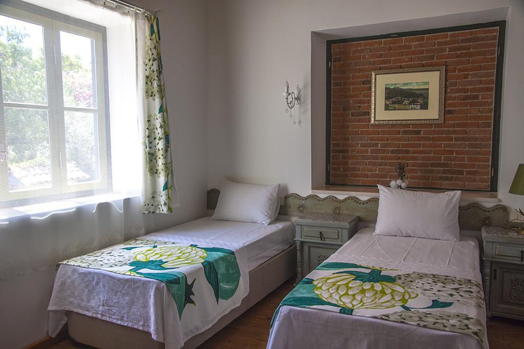 Dalyan Butik Otel Hayat Bahcesi ไอวาลิค ภายนอก รูปภาพ