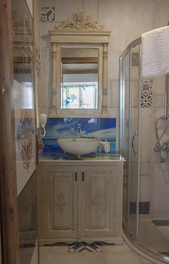 Dalyan Butik Otel Hayat Bahcesi ไอวาลิค ภายนอก รูปภาพ