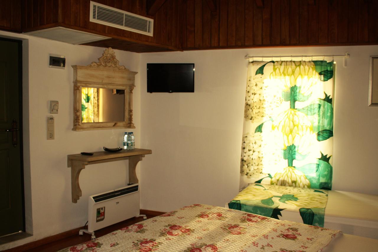 Dalyan Butik Otel Hayat Bahcesi ไอวาลิค ภายนอก รูปภาพ